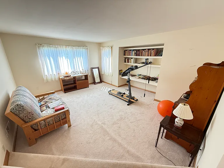 2620 Briarwood Dr — Photo 24