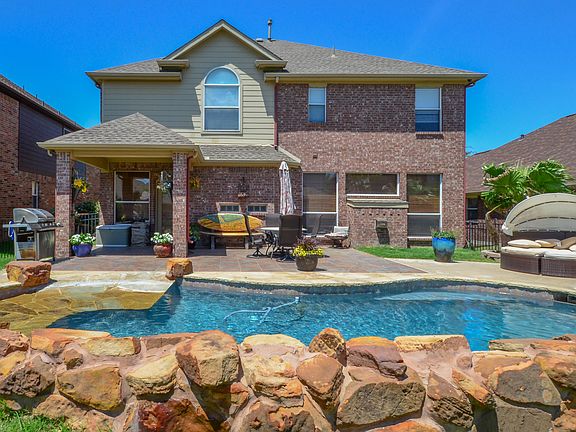 5th image of 5768 Gleneagles Cir