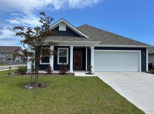 332 Cleat Dr, Surf City, NC 28445