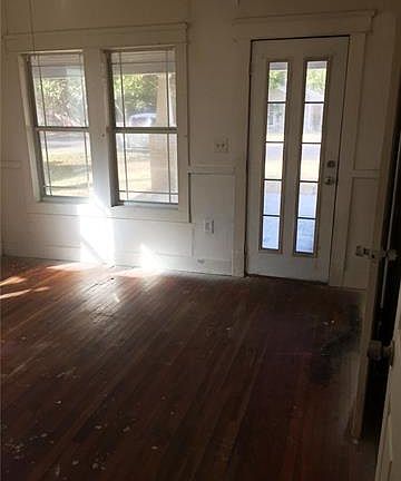 4th image of 1708 2nd St