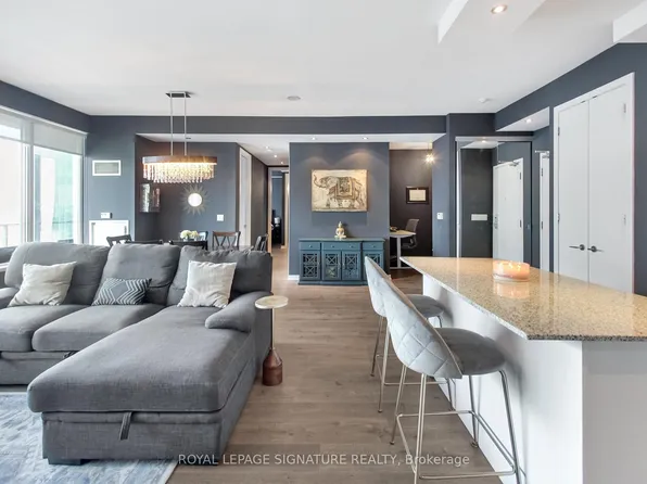 59 E Liberty St #2209, Toronto, ON M6K 3R1