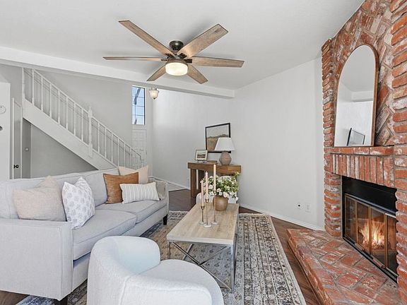 3rd image of 7015 Goldenrod Way