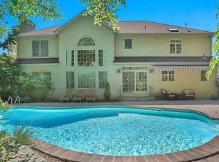 25 Ahlmeyer Dr, West Nyack, NY 10994