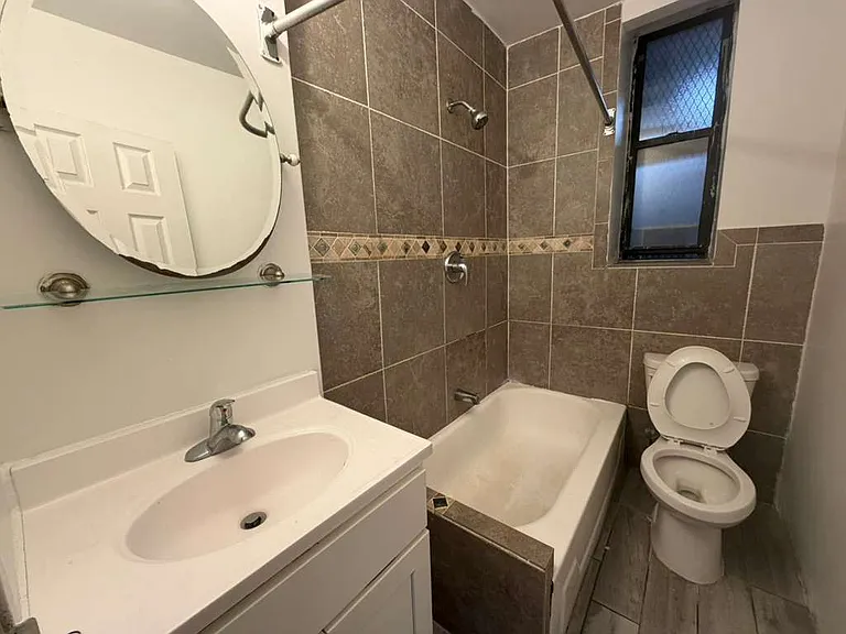 1801 Marmion Ave #W1 — Photo 6