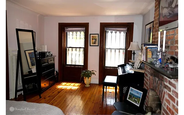 Rented by Douglas Elliman | media 8