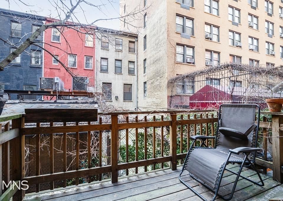 1st image of 308 W 49th St #B1