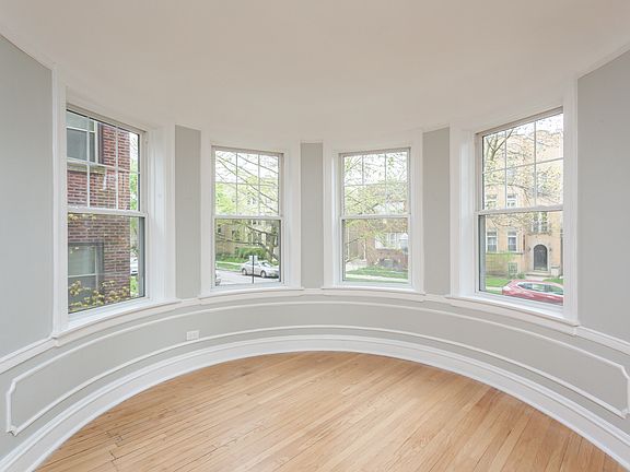 4th image of 6149 N Talman Ave APT 1