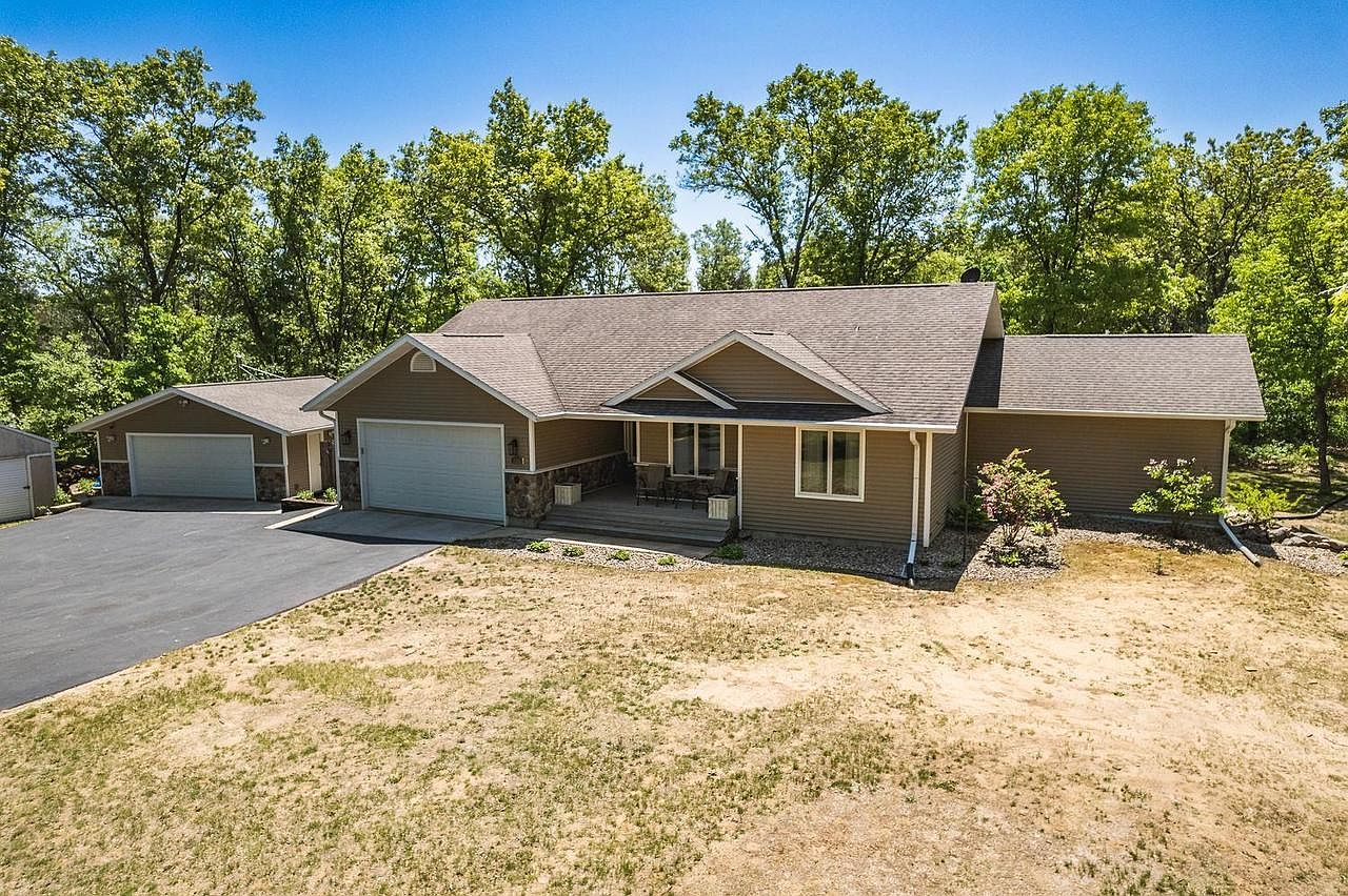 W1549 64th Street, Lyndon Station, WI 53944 Zillow