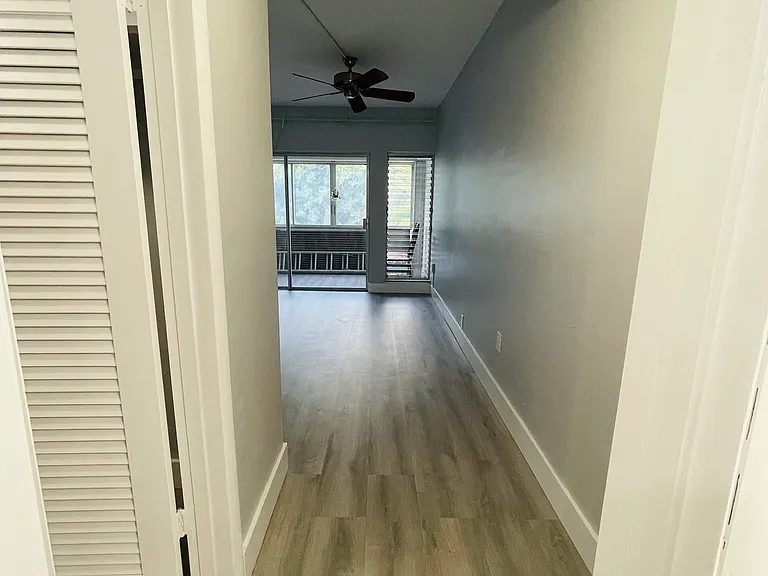9175 SW 77th Ave #306 — Photo 24