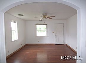 5th image of 2505 Neal St
