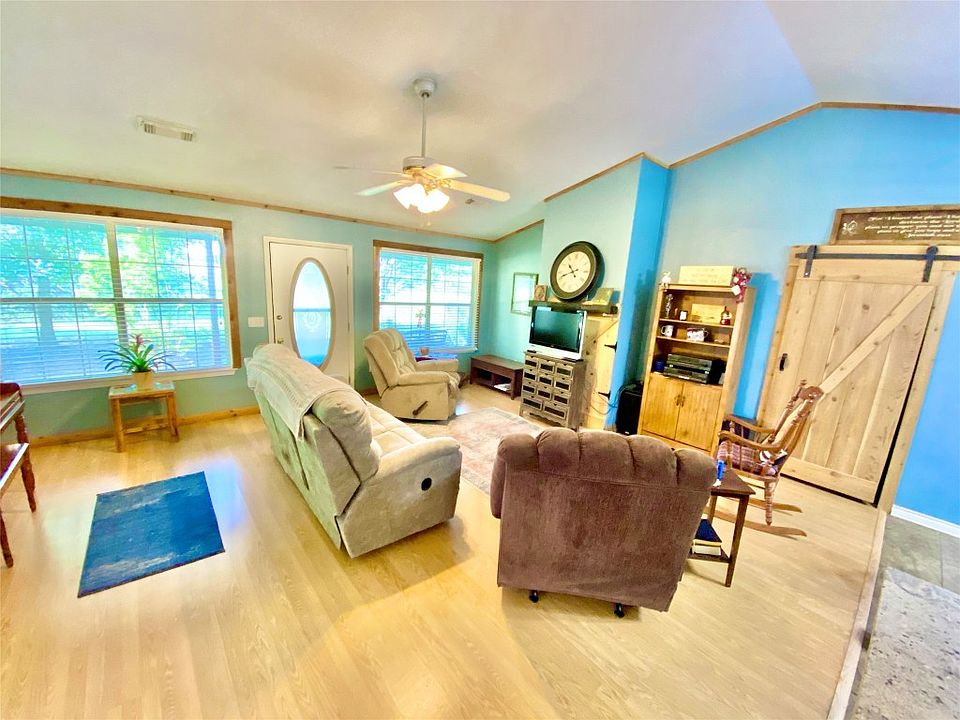 2288 County Road 2998, Windom, TX 75492 Zillow