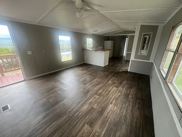 186 Left Ave — Photo 2