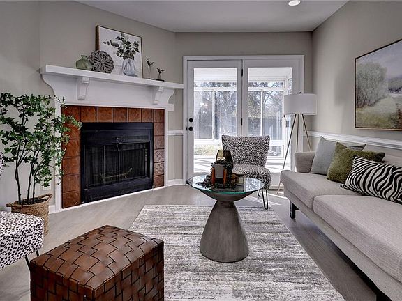 4th image of 1 Miller Rd