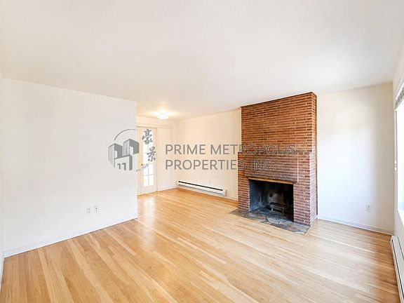 2nd image of 9210 Ashworth Ave N