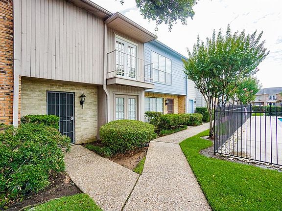 2nd image of 6111 Beverly Hill St #41