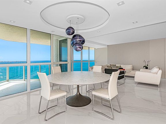 5th image of 16425 Collins Ave APT 2716