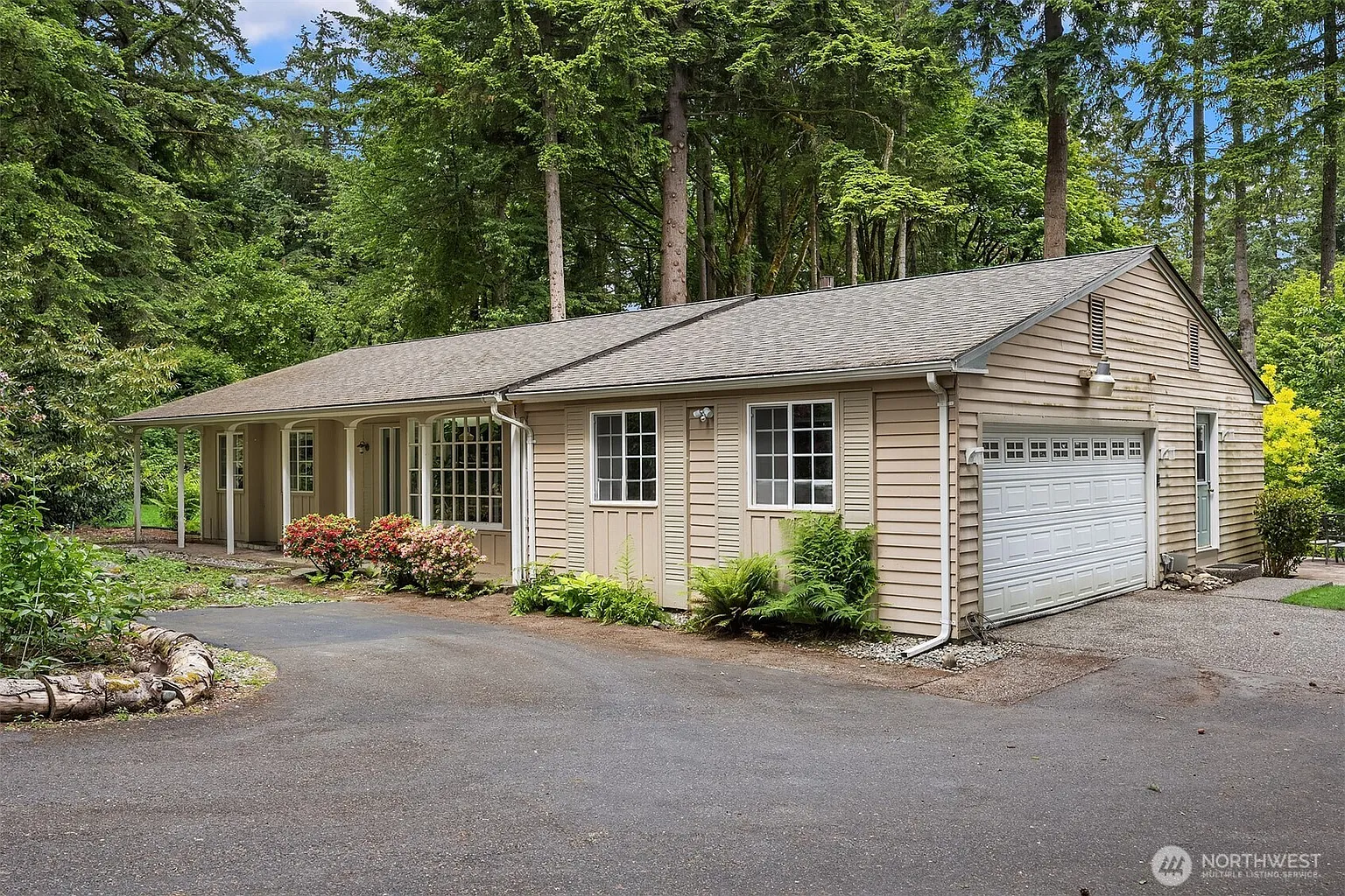 17408 NE 160th Place photo 1