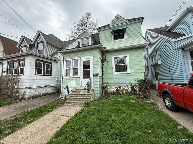 Listing photo 3
