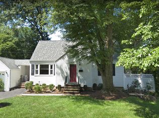 300 Colonial Blvd, Washington Township, NJ 07676