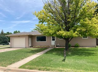 620 N Hart St, Meade, KS 67864