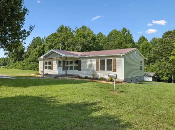 5219 Hancock Rd, Silver Point, TN 38582