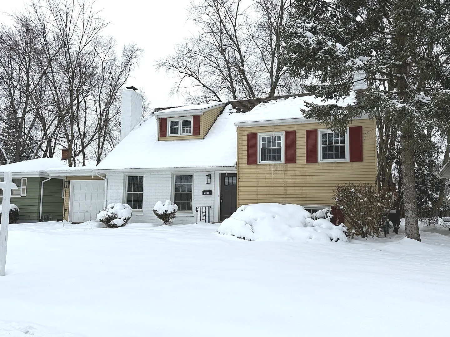 531 W Winchester Rd photo 1