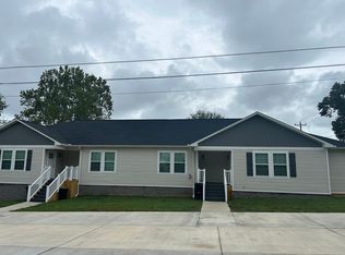 102 Lewis Dr UNIT D, Kingston, TN 37763