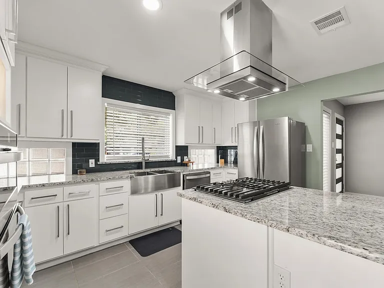 6506 Walnut Hill Ln — Photo 9