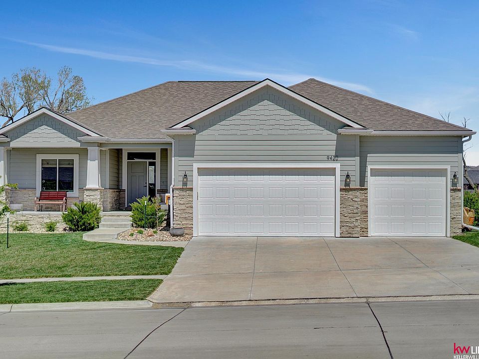 1st image of 9420 Fairbanks Dr