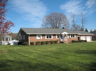 414 Bridge Creek Cir, Reedville, VA 22539