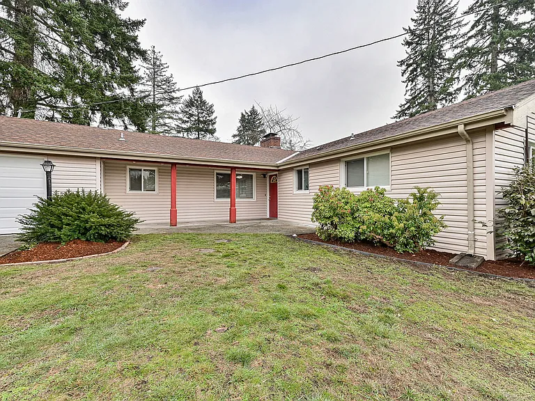 9035 Carol Ave S — Photo 10