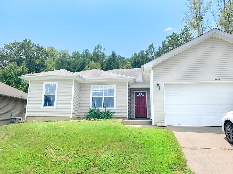 1st image of 405 Sharron Oaks Ct