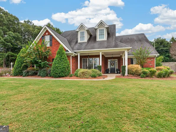 224 Amelia Way, Loganville, GA 30052