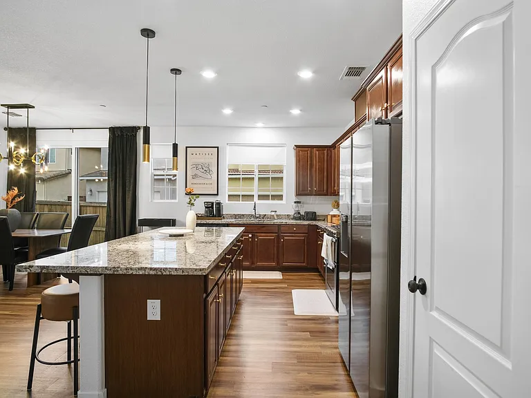 3201 Hayground Way — Photo 10