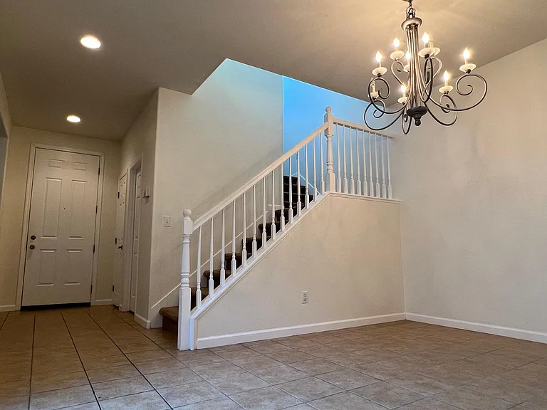 48 W Brilloso Ln — Photo 5