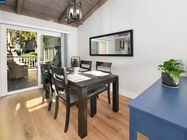 328 Ridgeview Dr, Pleasant Hill, CA 94523