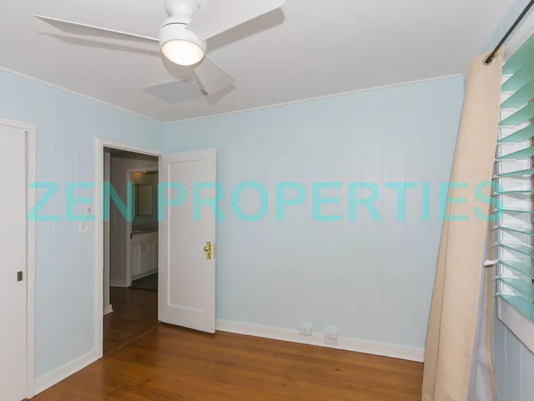3167 Charles St — Photo 12