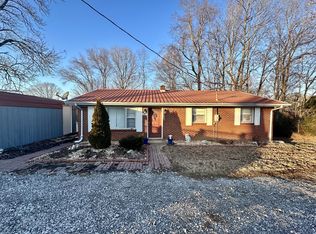 142 S Roberson Rd, Iron City, TN 38463