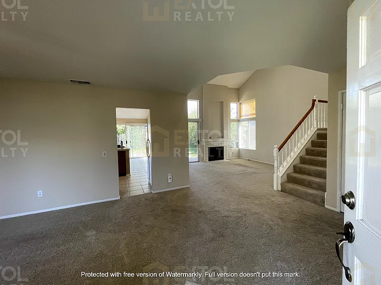 14026 Stoney Gate Pl — Photo 2