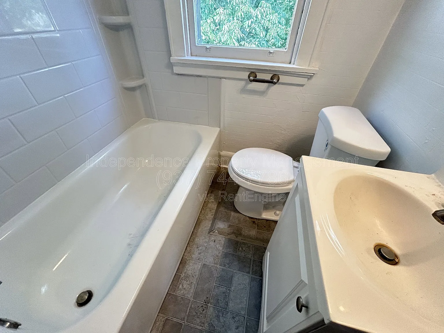 1 bed, 1.0 bath, $925 — Photo 3