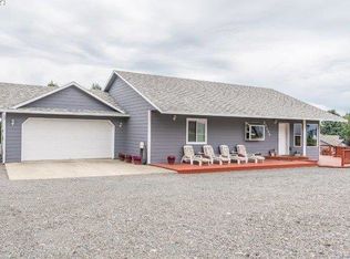 69494 Lantz Ln, Cove, OR 97824