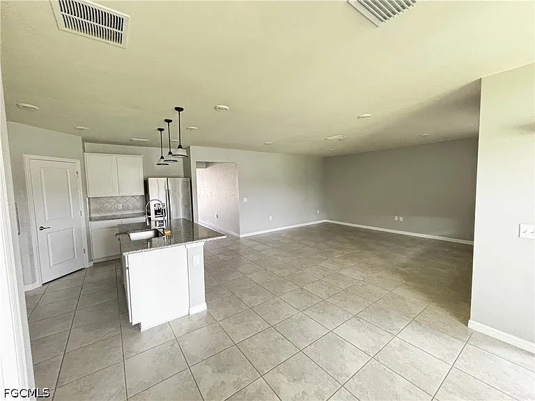16056 Enclaves Cove Dr — Photo 3