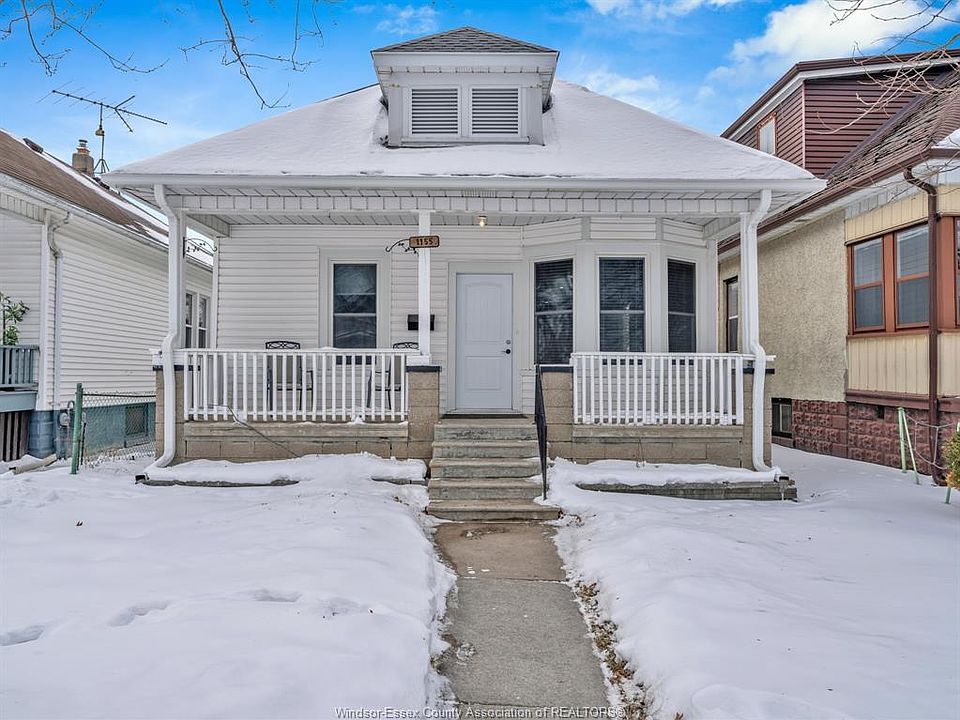 1st image of 1155 Moy Ave