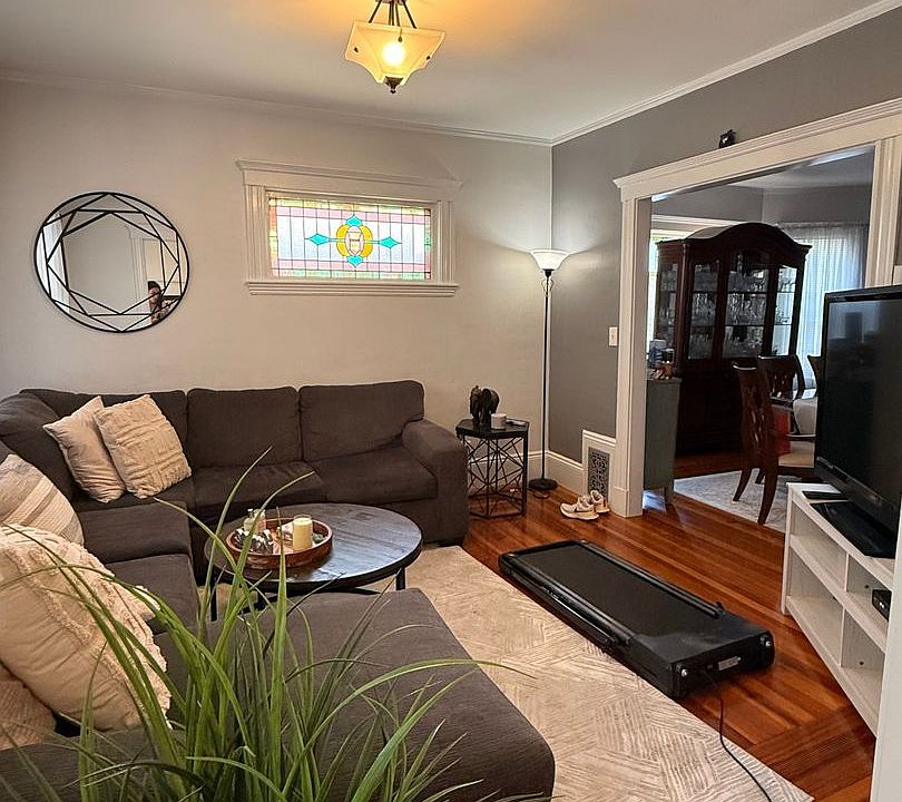 1st image of 44 Langley Rd #2