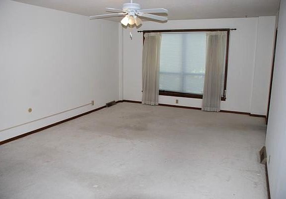 4th image of 316 N 6th St #102
