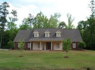 10260 Tanglewood Dr, Meridian, MS 39307