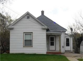 1701 Belle Ave, Davenport, IA