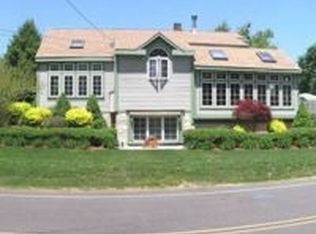 110 Wrenham Rd, Bellingham, MA 02019