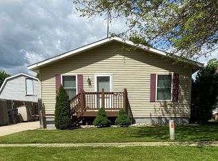 726 Madison St, Lake Geneva, WI 53147