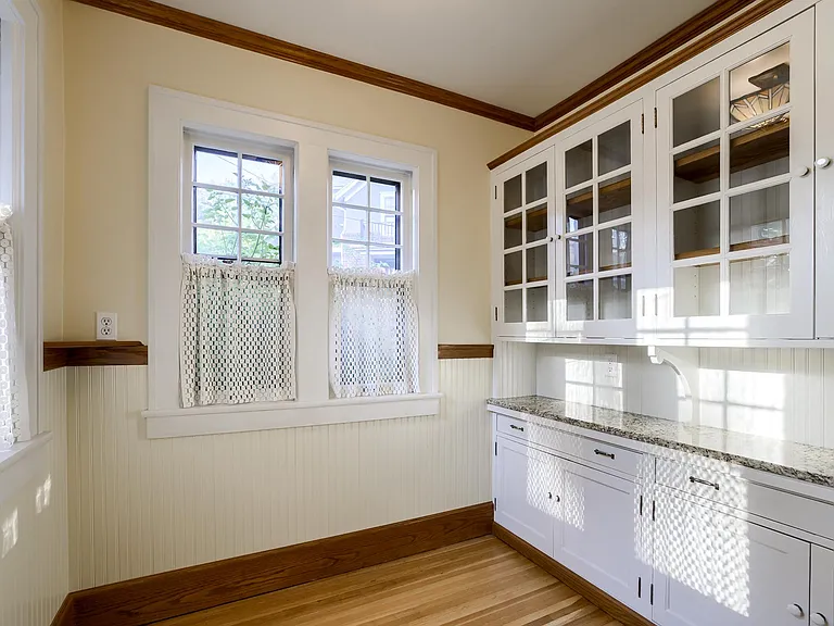 Breakfast room